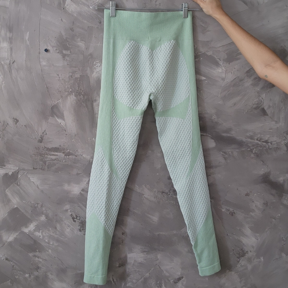 Legging, Size Small - Picture 2 of 2